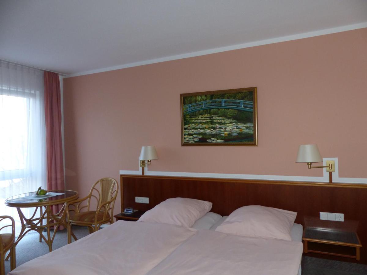 Hotel Dorotheenhof Cottbus Exterior photo